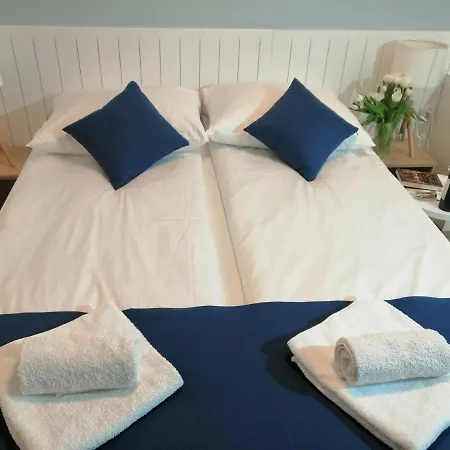 Cicha Przystan Platany *