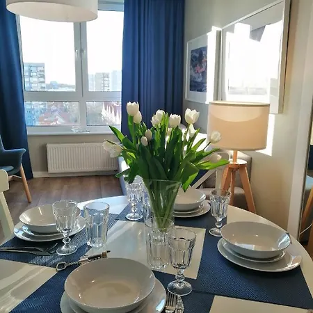 Cicha Przystan Platany شقة